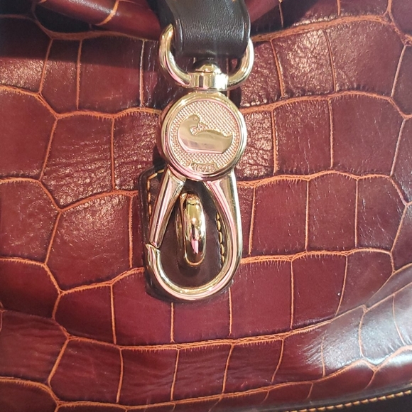 🌴 Dooney & Bourke Croco Hobo Conyac - Picture 3 of 6